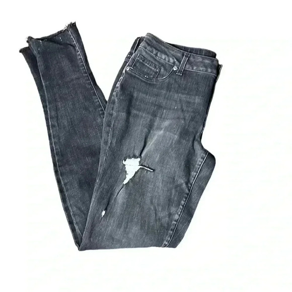 Maurices Distressed Charcoal Skinny Leg Mid Rise Jeggings NWT Size L - Picture 2 of 6